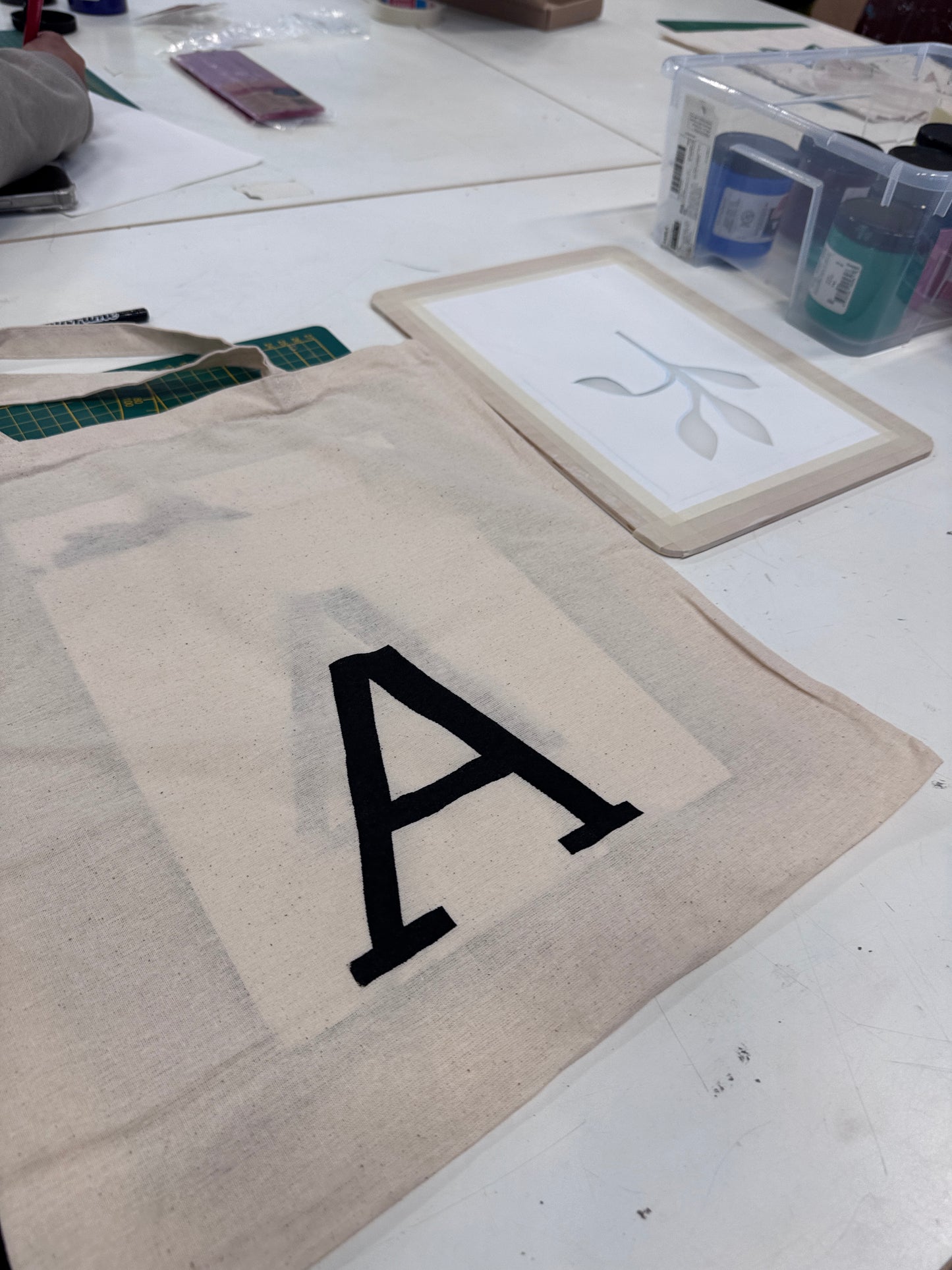 Zeefdruk op textiel: Easy Screen Printing